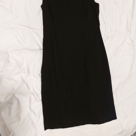 Black sleeveless dress - Picture 4 of 5